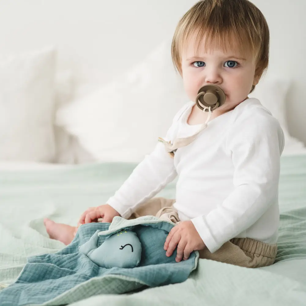 Doudou de Algodón Orgánico GOTS® - Ballena (Apunt Barcelona) - Imagen 2