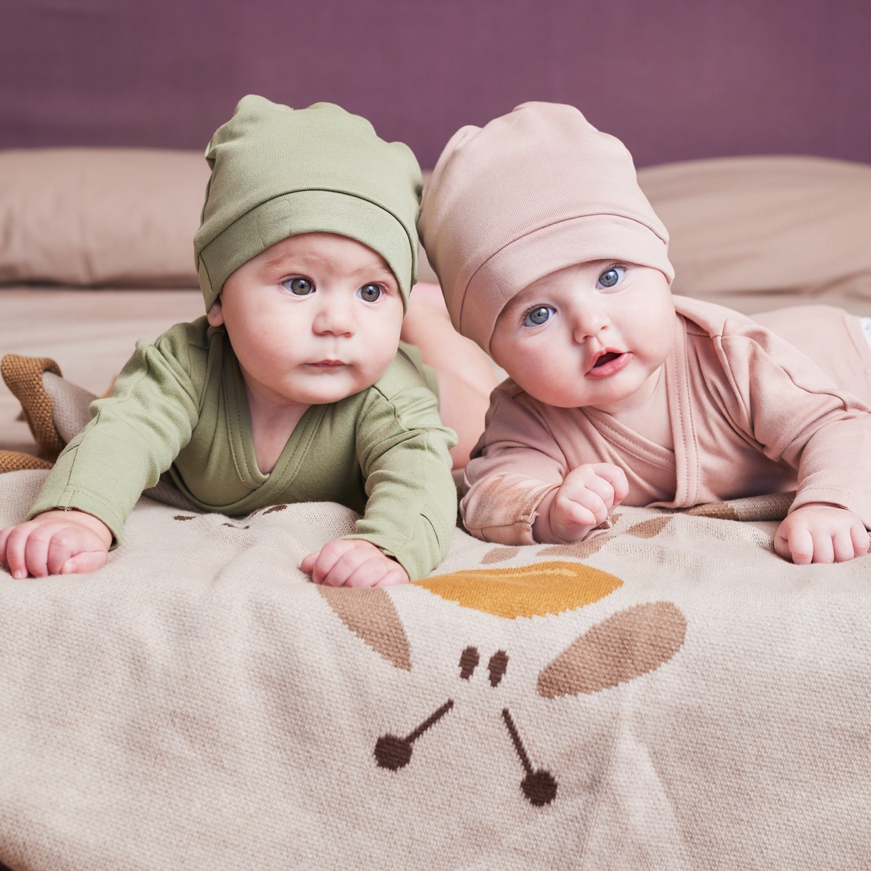 Manta Orgánica GOTS® Ecomikro - Diseño Jirafa 80 x 100 cm - Imagen 2